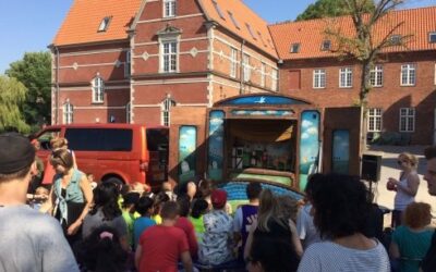 Puppet Junior for særligt inviterede