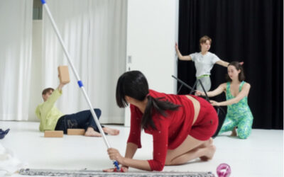 Festival med scenekunst-processer