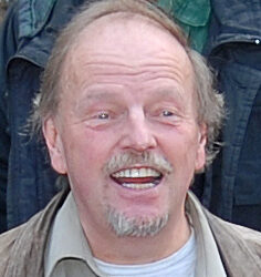 Helge Andersen er død
