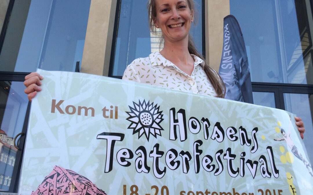Hun er hoppet ned i skabelonen…