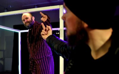 Ensomhed handler om relationer og forbundne lys