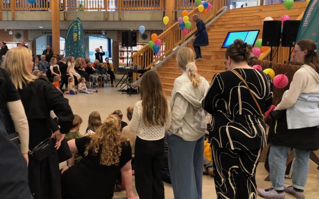 Festivalen blev klappet i gang…